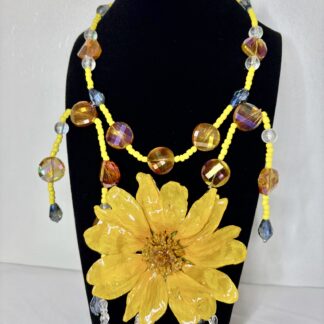 Collar de mujer