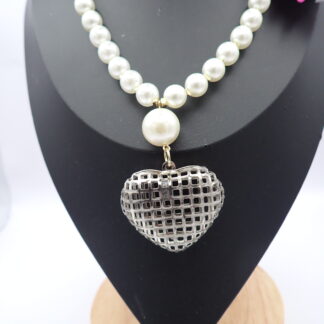 collar artesanal