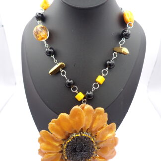 collar artesanal