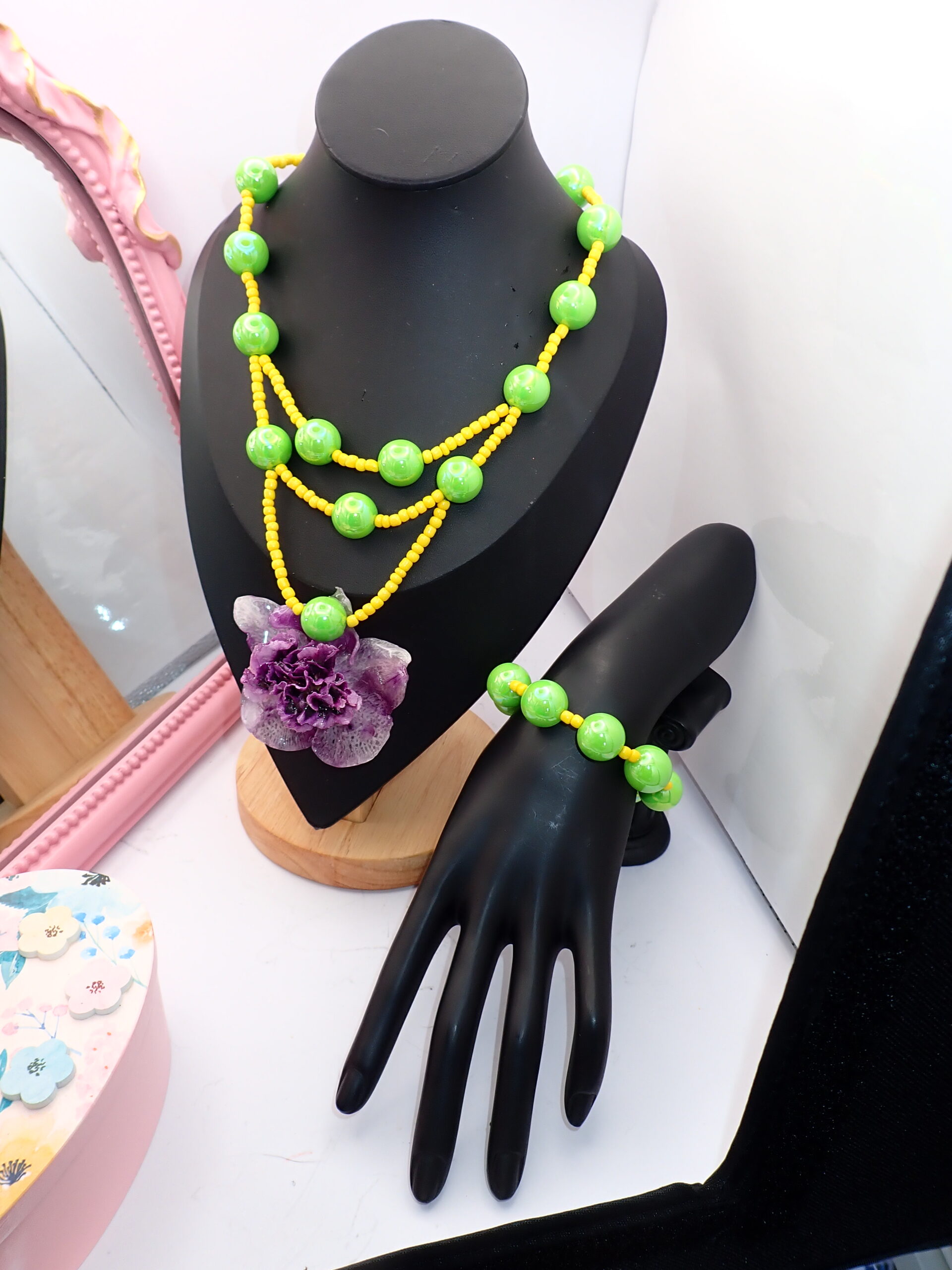 collar artesanal