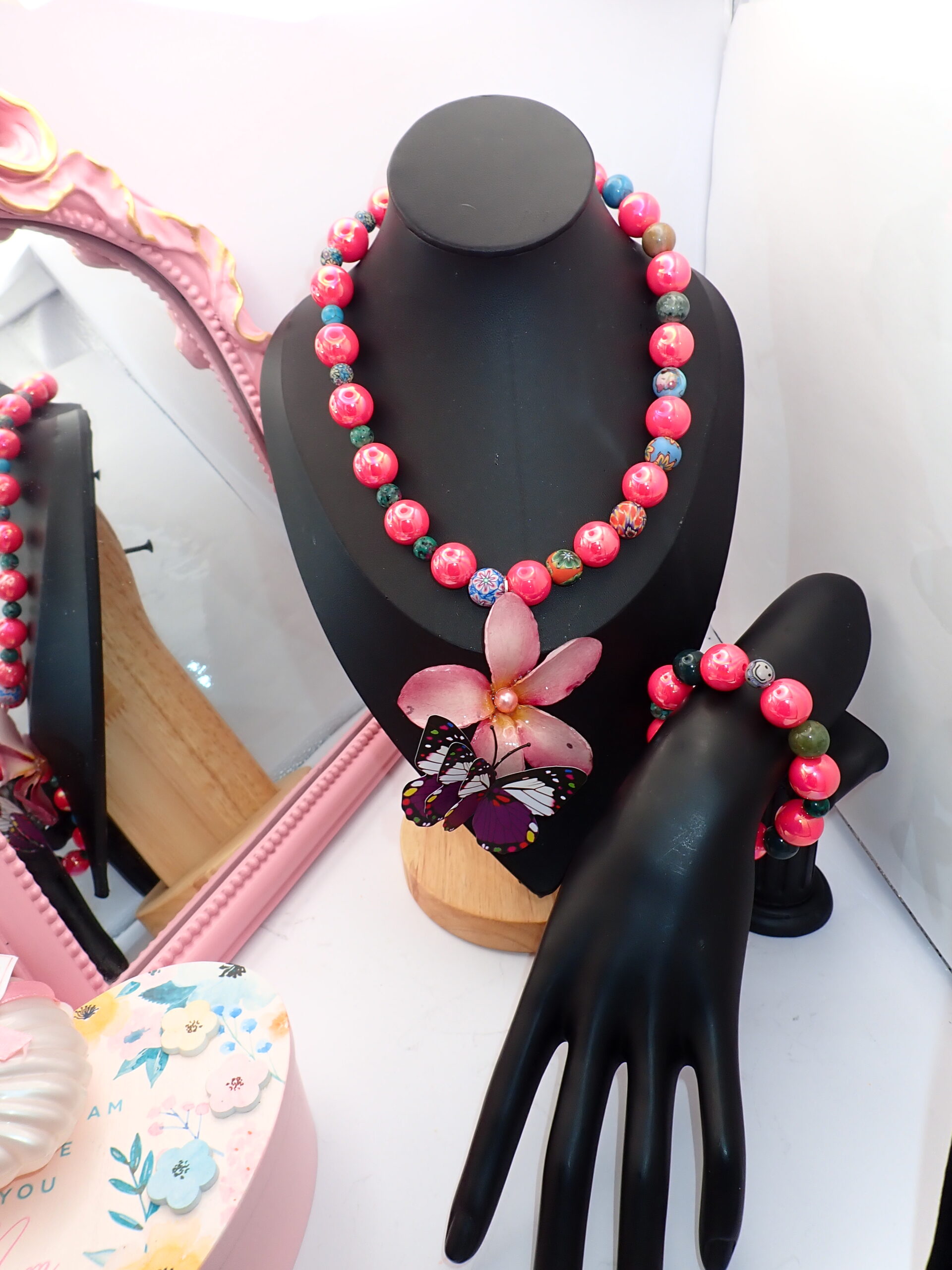 collar artesanal