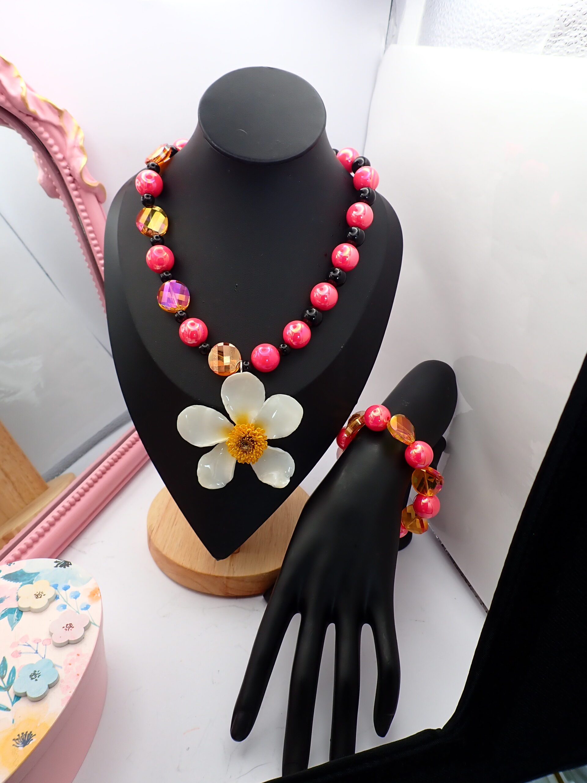 collar artesanal