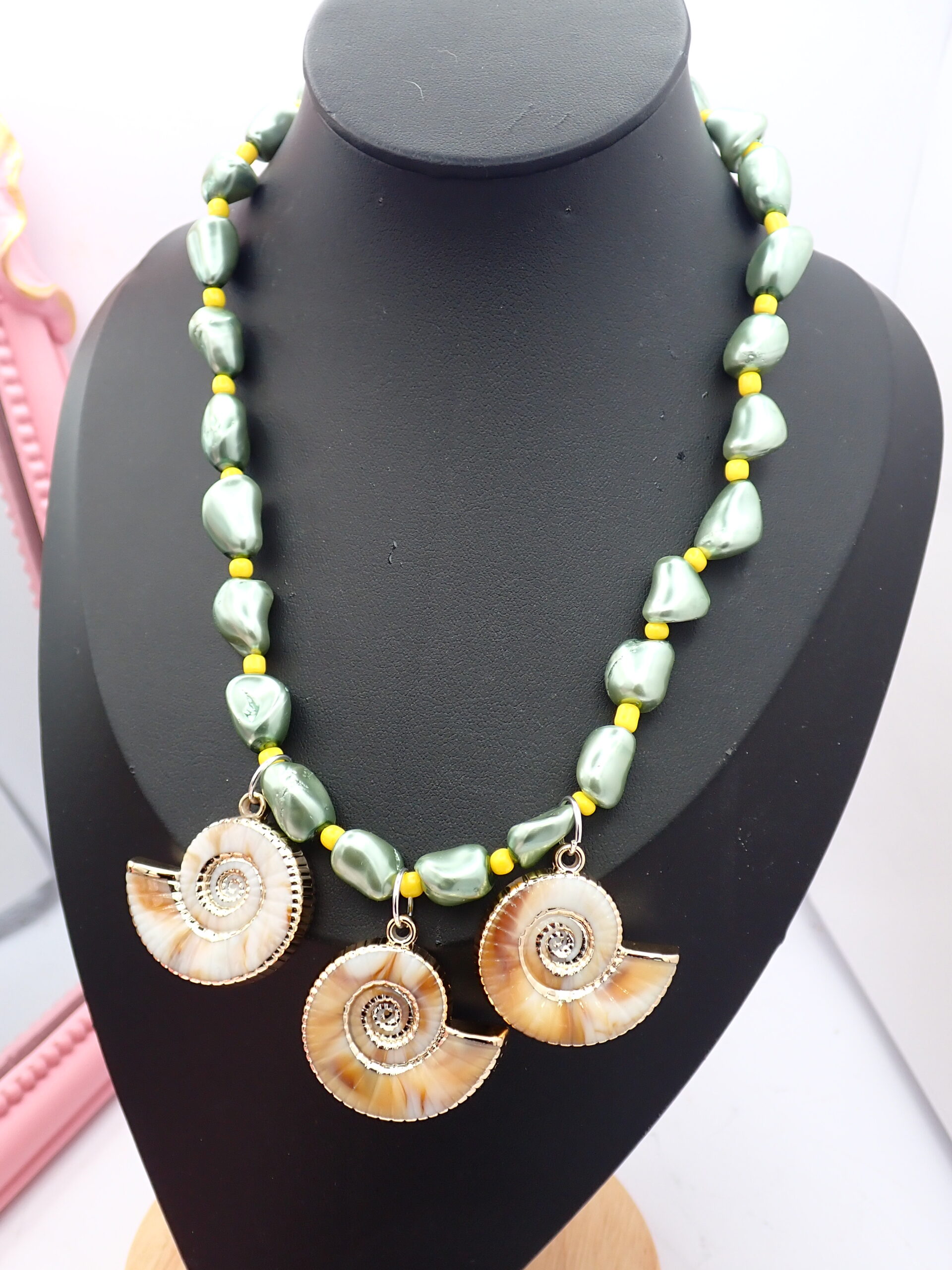 collar artesanal - Imagen 2