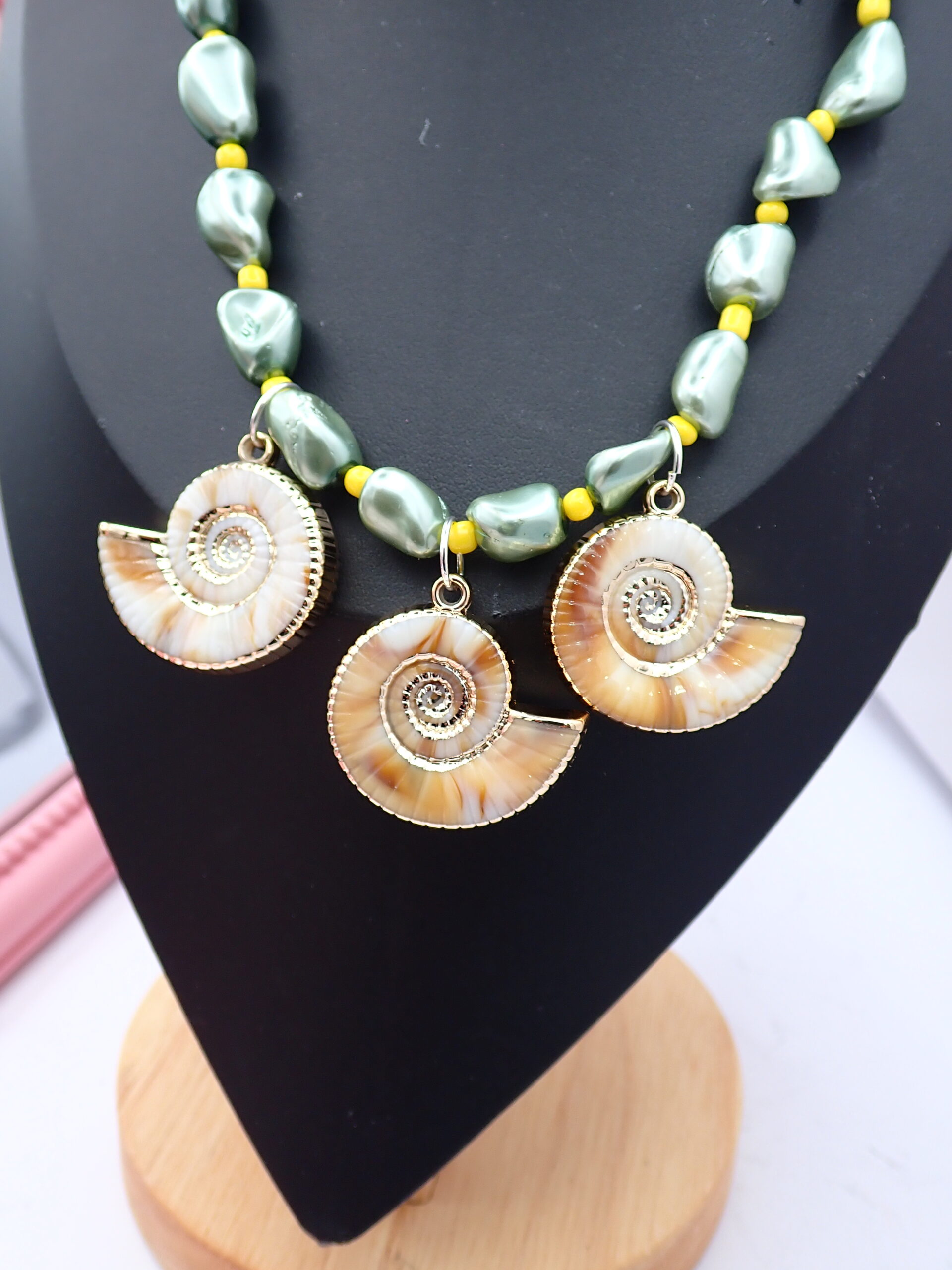 collar artesanal - Imagen 3