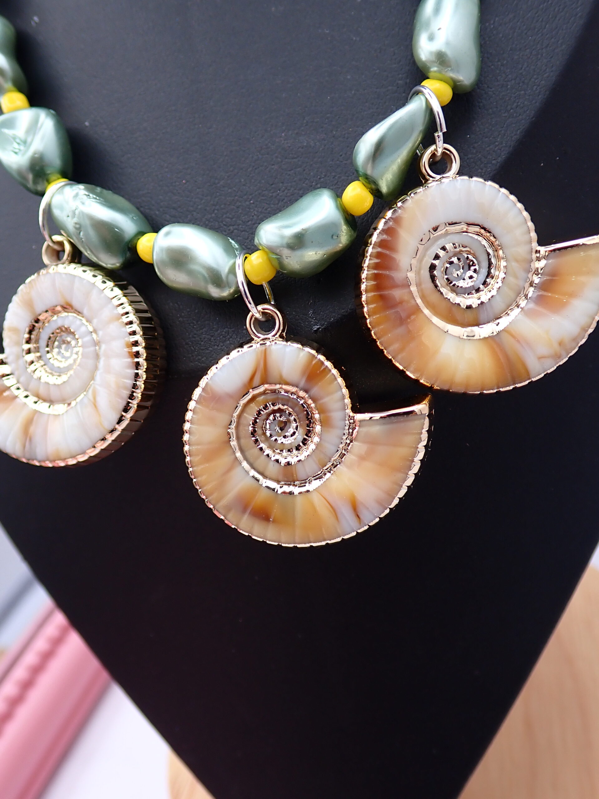 collar artesanal - Imagen 4