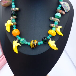 collar artesanal