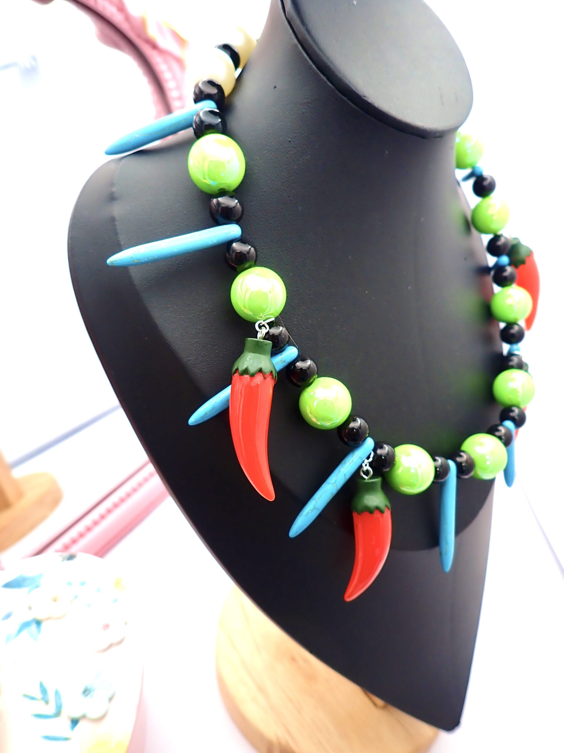 collar artesanal - Imagen 3