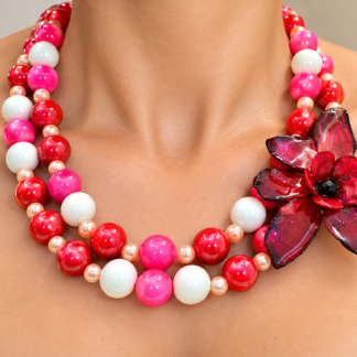 Ruby Blossom Elegance / Elegancia de Flor Rubí
