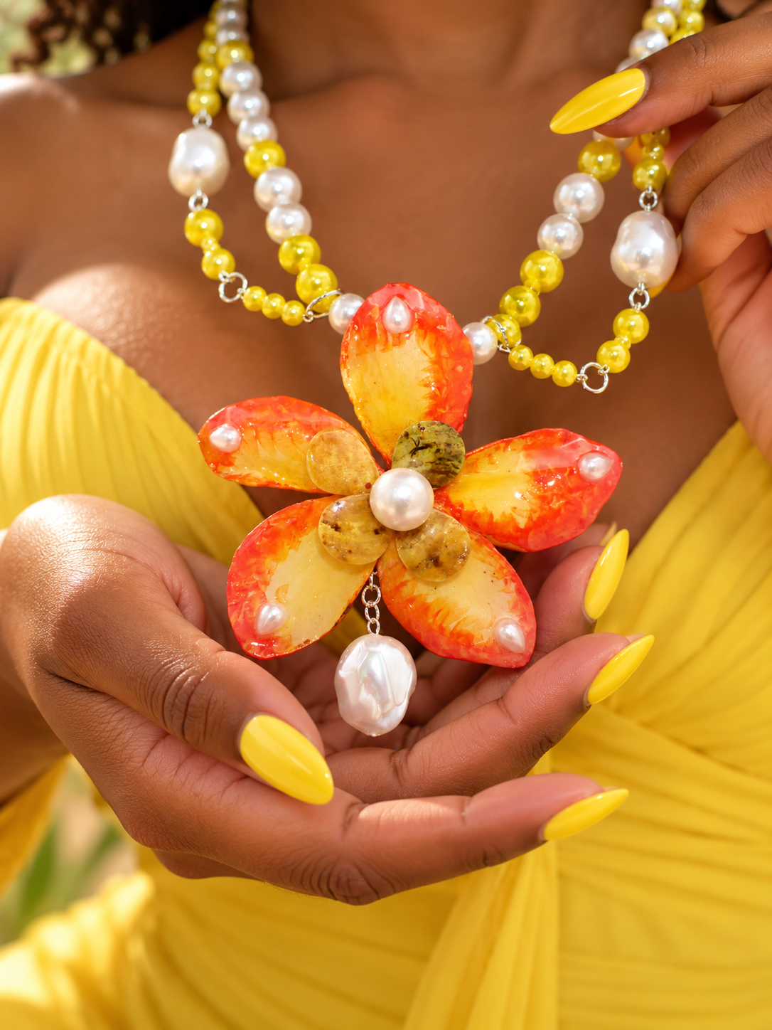 Golden Sunset Plumeria / Plumeria del Atardecer Dorado - Image 2